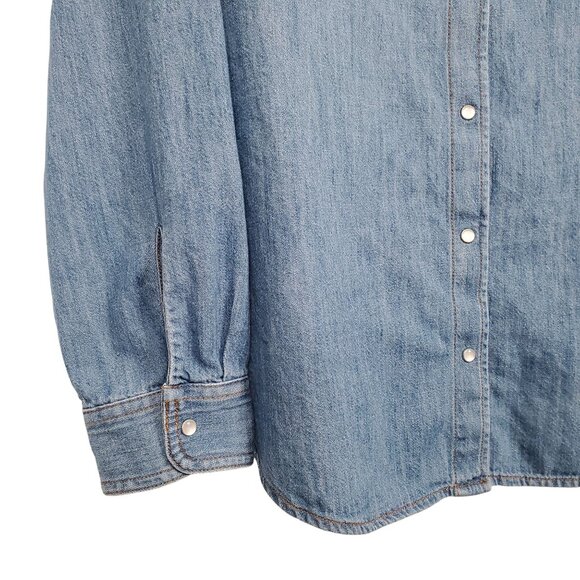 Old Navy Womens XL Shirt Denim Chambray Long Sleeve Western Pearl Snap Buttons - Picture 8 of 9